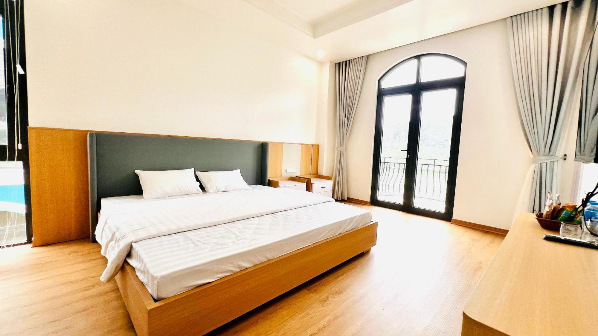 Golden Sea Hotel *** Дошонґ Екстер'єр фото